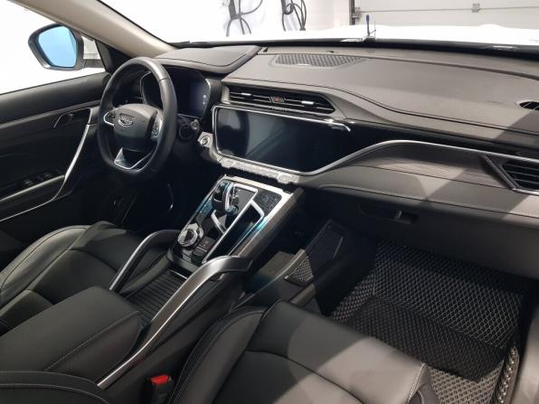 Geely Atlas Pro с пробегом 2023 года, цена 2 099 000 рублей, 52035 км, внедорожник, Автокод Объявления