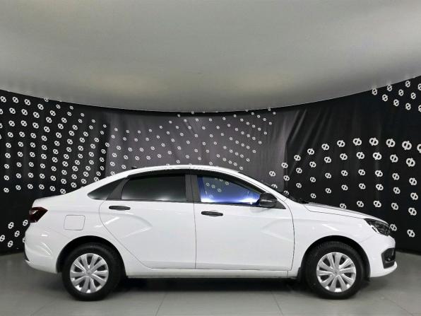 Lada (ВАЗ) Vesta I Рестайлинг (NG) с пробегом 2024 года, цена 1 060 000 рублей, 13776 км, седан, Автокод Объявления
