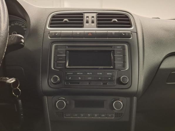 Volkswagen Polo V с пробегом 2013 года, цена 468 000 рублей, 243501 км, седан, Автокод Объявления