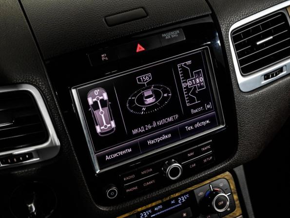 Volkswagen Touareg II с пробегом 2012 года, цена 2 299 000 рублей, 141544 км, внедорожник, Автокод Объявления