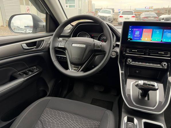 Haval M6 II с пробегом 2023 года, цена 1 750 000 рублей, 41000 км, внедорожник, Автокод Объявления
