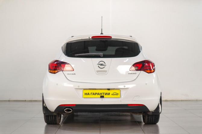 Opel Astra J с пробегом 2011 года, цена 1 079 000 рублей, 70842 км, хэтчбек, Автокод Объявления