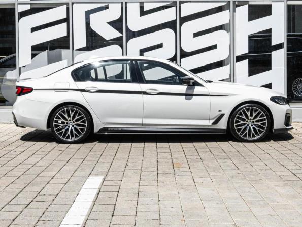 BMW 5 серии VII (G30/G31/G38) Рестайлинг с пробегом 2021 года, цена 4 850 000 рублей, 1890 км, седан, Автокод Объявления