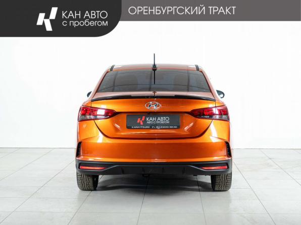 Solaris HS с пробегом 2024 года, цена 1 922 000 рублей, 7700 км, седан, Автокод Объявления