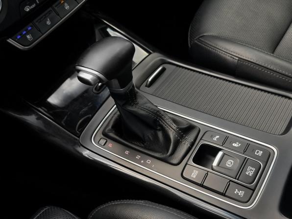 Kia Sorento III Prime Рестайлинг с пробегом 2019 года, цена 2 989 000 рублей, 155741 км, внедорожник, Автокод Объявления