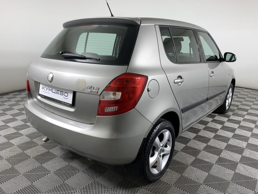 Skoda Fabia II Москва  - изображение 5