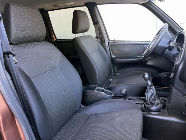 Chevrolet Niva I Рестайлинг с пробегом 2018 года, цена 658 000 рублей, 166413 км, внедорожник, Автокод Объявления