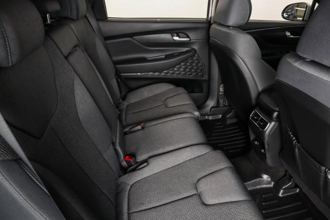 Hyundai Santa Fe IV Рестайлинг с пробегом 2021 года, цена 3 699 000 рублей, 51000 км, внедорожник, Автокод Объявления