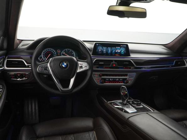 BMW 7 серии VI (G11/G12) с пробегом 2016 года, цена 4 050 000 рублей, 161766 км, седан, Автокод Объявления
