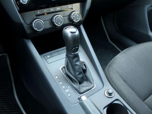 Skoda Octavia III (A7) Рестайлинг с пробегом 2020 года, цена 1 867 000 рублей, 96086 км, лифтбек, Автокод Объявления