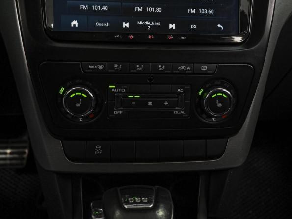 Skoda Yeti I с пробегом 2011 года, цена 648 000 рублей, 262286 км, внедорожник, Автокод Объявления