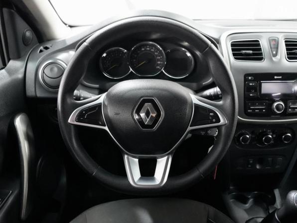 Renault Sandero II Рестайлинг с пробегом 2019 года, цена 1 150 000 рублей, 67000 км, хэтчбек, Автокод Объявления