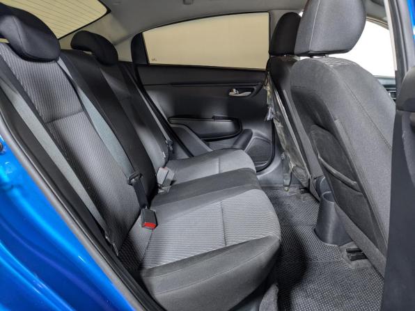 Kia Rio III Рестайлинг с пробегом 2017 года, цена 1 265 000 рублей, 62000 км, седан, Автокод Объявления