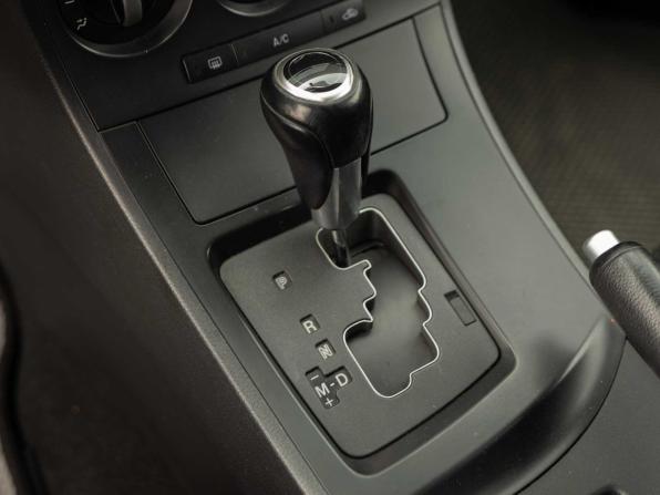 Mazda 3 II (BL) Рестайлинг с пробегом 2013 года, цена 1 020 000 рублей, 121984 км, седан, Автокод Объявления