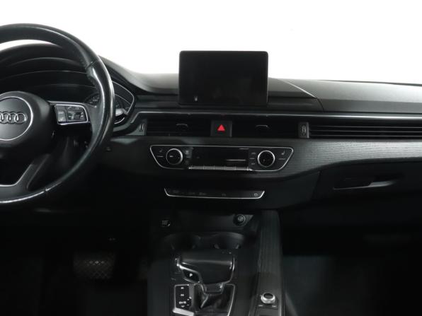 Audi A5 II (F5) с пробегом 2017 года, цена 2 500 000 рублей, 138177 км, лифтбек, Автокод Объявления