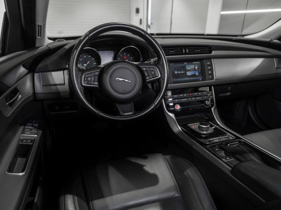 Jaguar XF II Москва  - изображение 7