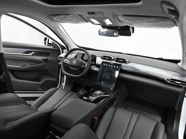 Dongfeng Mage с пробегом 2025 года, цена 2 499 000 рублей, 8 км, внедорожник, Автокод Объявления