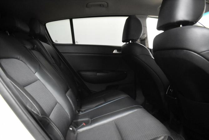 Kia Sportage IV с пробегом 2017 года, цена 1 775 000 рублей, 121503 км, внедорожник, Автокод Объявления