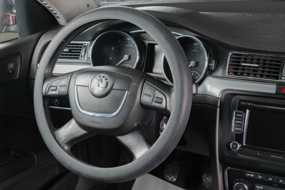 Skoda Superb II Тюмень  - изображение 12