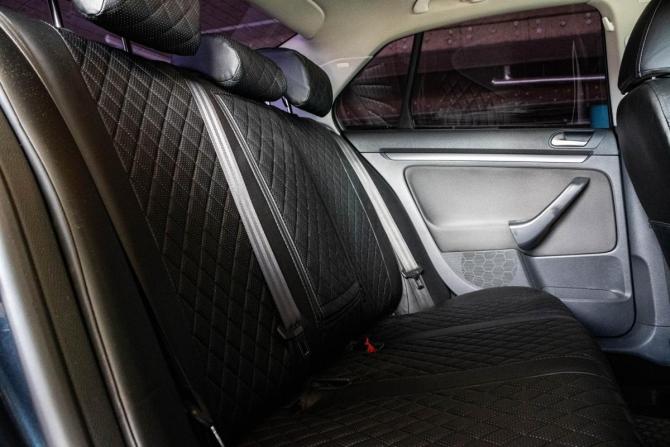Volkswagen Jetta V с пробегом 2009 года, цена 650 000 рублей, 239023 км, седан, Автокод Объявления