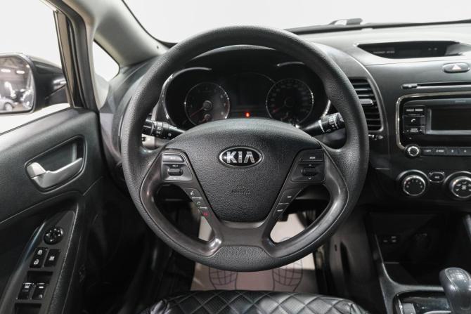 Kia Cerato III Рестайлинг (Classic) с пробегом 2019 года, цена 1 239 000 рублей, 97000 км, седан, Автокод Объявления