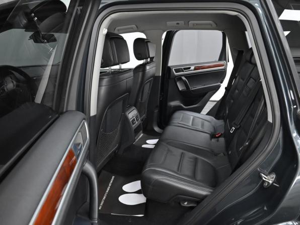 Volkswagen Touareg II с пробегом 2012 года, цена 1 849 000 рублей, 142000 км, внедорожник, Автокод Объявления