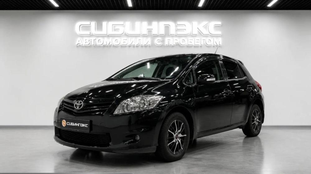 Toyota Auris I Рестайлинг Кемерово  - изображение 1