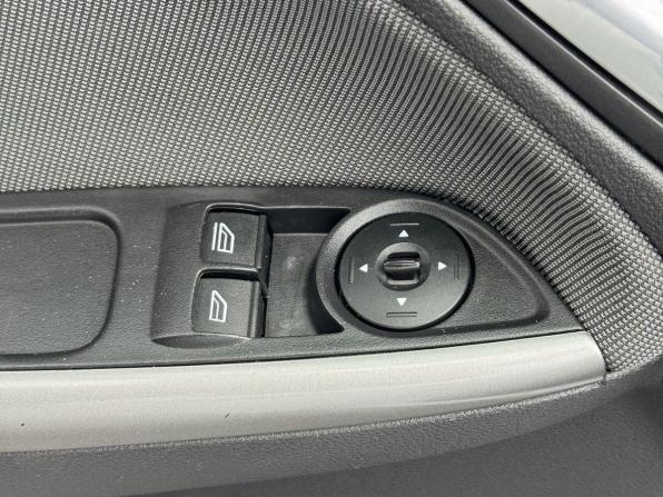 Ford Focus III с пробегом 2012 года, цена 799 000 рублей, 199406 км, седан, Автокод Объявления