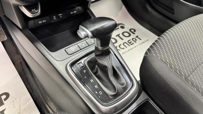 Kia Rio IV с пробегом 2017 года, цена 1 199 000 рублей, 130125 км, седан, Автокод Объявления