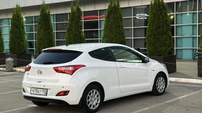 Hyundai i30 II с пробегом 2013 года, цена 970 000 рублей, 213810 км, хэтчбек, Автокод Объявления