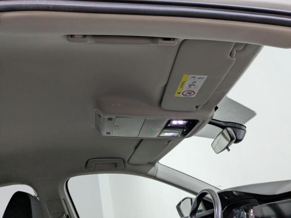 Skoda Octavia IV (A8) с пробегом 2021 года, цена 2 100 000 рублей, 80408 км, лифтбек, Автокод Объявления