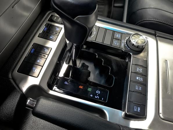 Toyota Land Cruiser 200 Series Рестайлинг 2 с пробегом 2020 года, цена 7 120 000 рублей, 117750 км, внедорожник, Автокод Объявления