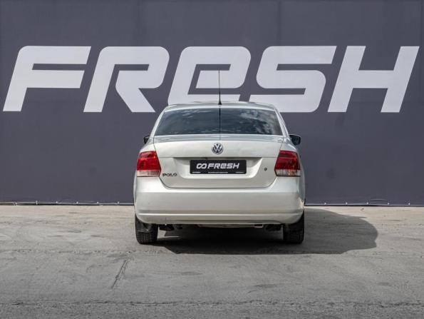 Volkswagen Polo V с пробегом 2010 года, цена 595 000 рублей, 230438 км, седан, Автокод Объявления