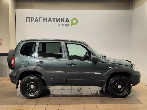 Chevrolet Niva I Рестайлинг с пробегом 2018 года, цена 625 000 рублей, 136000 км, внедорожник, Автокод Объявления