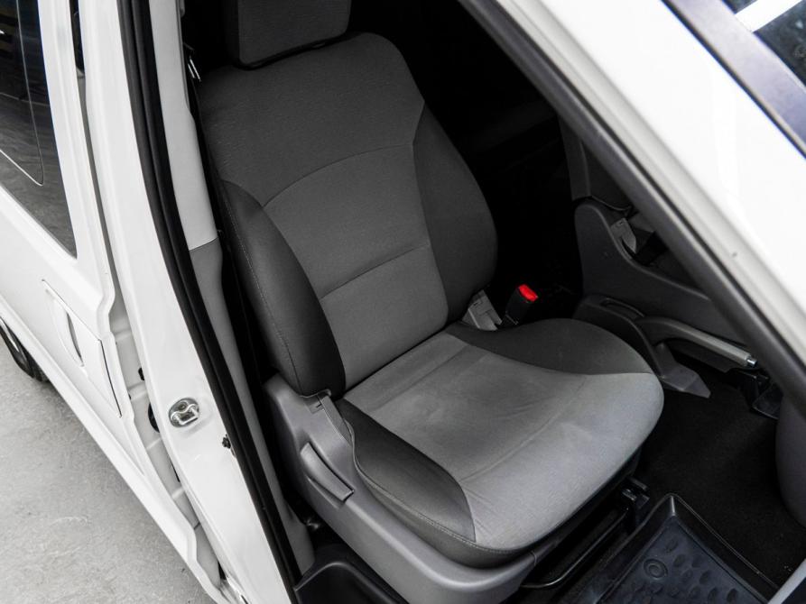 Hyundai H-1 II Рестайлинг Тюмень  - изображение 17