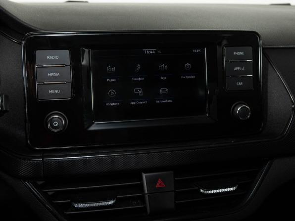 Volkswagen Polo VI с пробегом 2021 года, цена 1 603 000 рублей, 74456 км, лифтбек, Автокод Объявления
