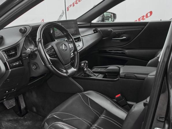 Lexus ES VII с пробегом 2021 года, цена 3 790 000 рублей, 68951 км, седан, Автокод Объявления