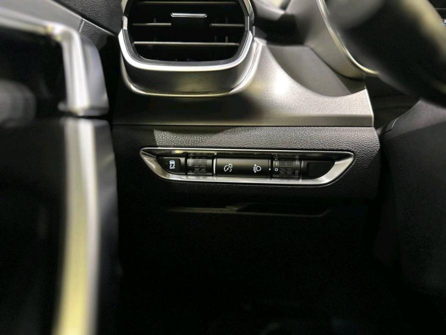 Geely Coolray I Новосибирск  - изображение 16