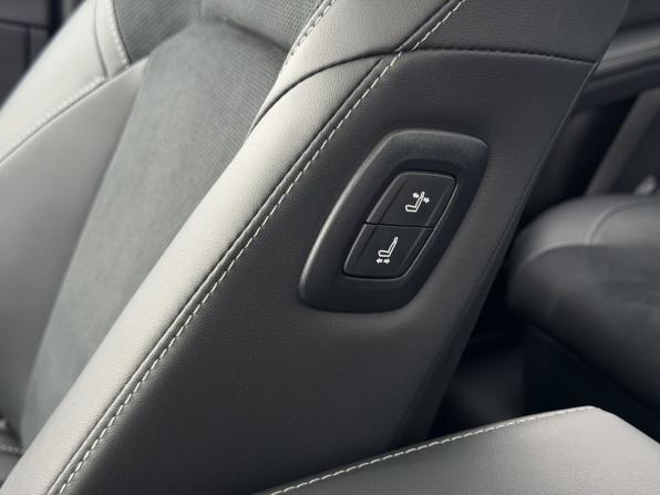 Toyota Camry IX (XV80) China Market с пробегом 2026 года, цена 4 100 000 рублей, 25 км, седан, Автокод Объявления