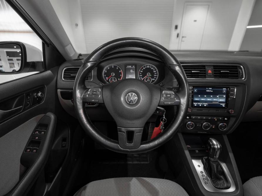 Volkswagen Jetta VI Москва  - изображение 10