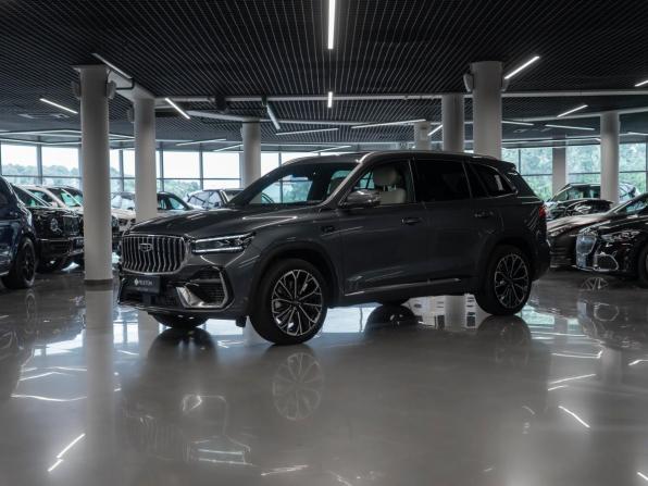Geely Monjaro I Рестайлинг 2 с пробегом 2025 года, цена 4 000 000 рублей, 50 км, внедорожник, Автокод Объявления