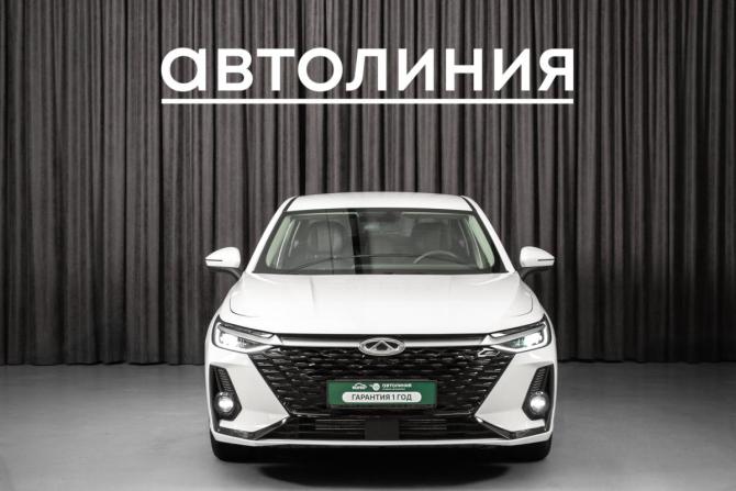 Chery Arrizo 8 с пробегом 2024 года, цена 1 769 000 рублей, 3300 км, седан, Автокод Объявления