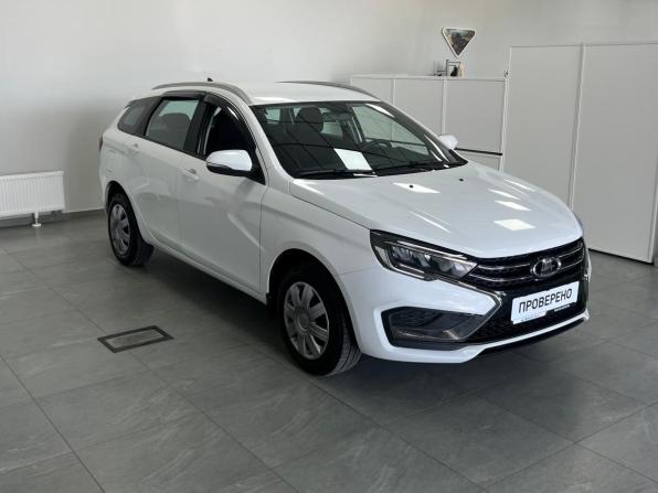 Lada (ВАЗ) Vesta I Рестайлинг (NG) с пробегом 2024 года, цена 1 299 000 рублей, 51700 км, универсал, Автокод Объявления