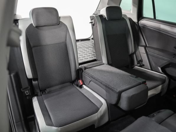 Volkswagen Tiguan II с пробегом 2019 года, цена 2 499 000 рублей, 95672 км, внедорожник, Автокод Объявления