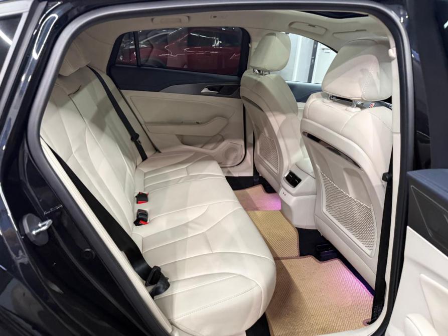 Hongqi H5 I Краснодар  - изображение 15