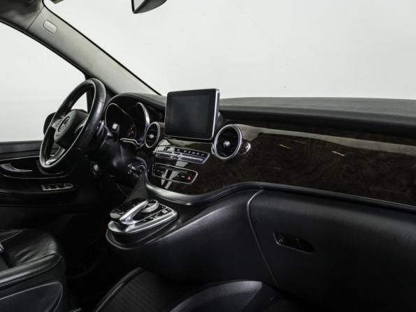 Mercedes-Benz V-Класс III (W447) с пробегом 2017 года, цена 2 899 000 рублей, 359791 км, минивэн, Автокод Объявления