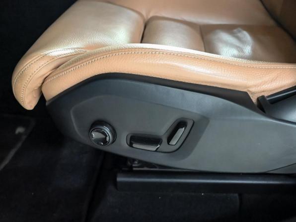 Volvo XC60 II с пробегом 2018 года, цена 2 730 000 рублей, 277488 км, внедорожник, Автокод Объявления