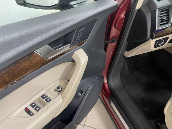 Audi Q5 II (FY) с пробегом 2018 года, цена 2 699 000 рублей, 228918 км, внедорожник, Автокод Объявления
