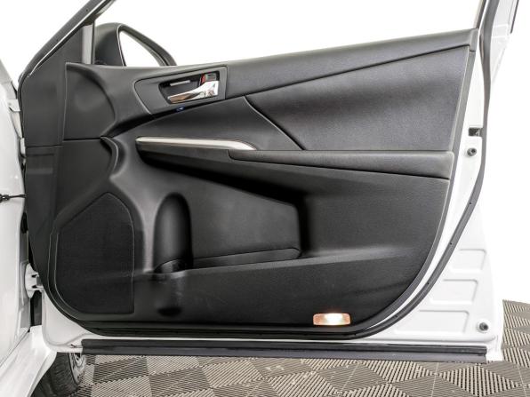 Toyota Camry VII (XV50) Рестайлинг с пробегом 2017 года, цена 2 372 750 рублей, 120300 км, седан, Автокод Объявления