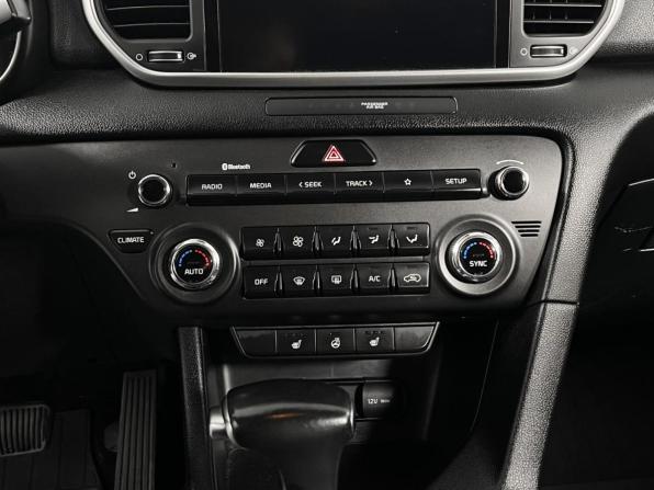 Kia Sportage IV Рестайлинг с пробегом 2020 года, цена 2 289 900 рублей, 99561 км, внедорожник, Автокод Объявления